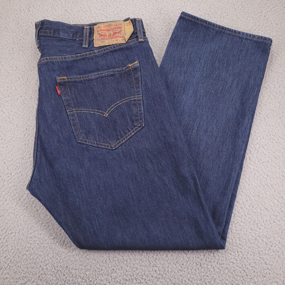 LEVIS 501 Jeans Mens Size 40x30 Classic Fit Straight Button Fly Dark Wash Denim